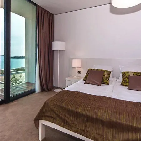 Villa Kamera